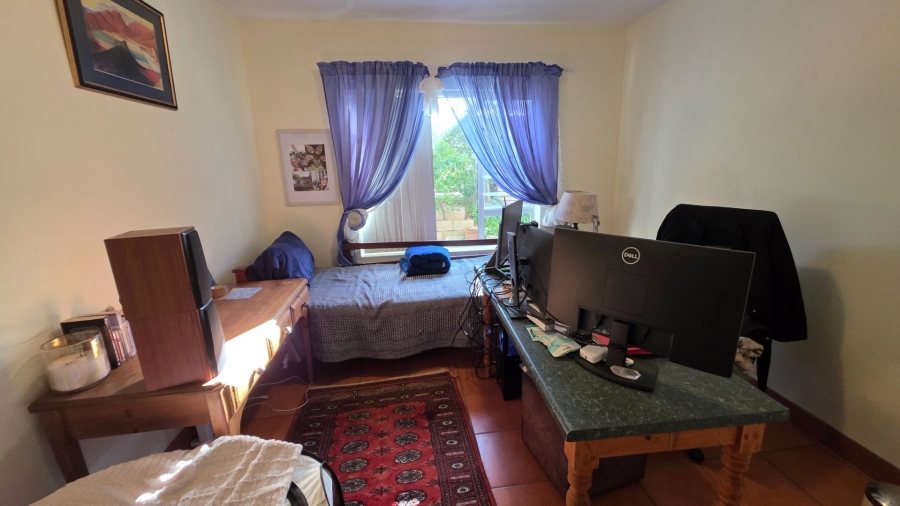 4 Bedroom Property for Sale in Boggomsbaai Western Cape
